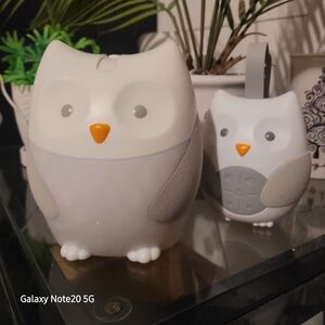 Skip Hop Moonlight & MelodiesStroll & Go Portable Baby Soother (Owl)